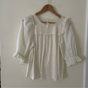 Like New Anthropologie Cream Ruffle Blouse 🤍